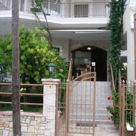 Aparthotel Lerna 3*