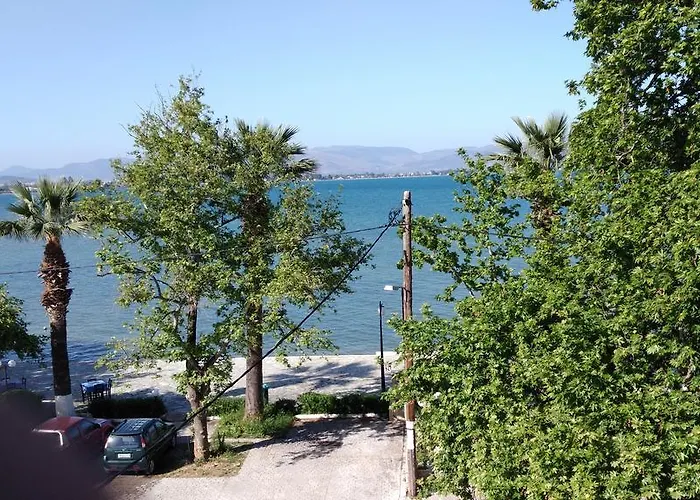 Aparthotel Lerna Míloi